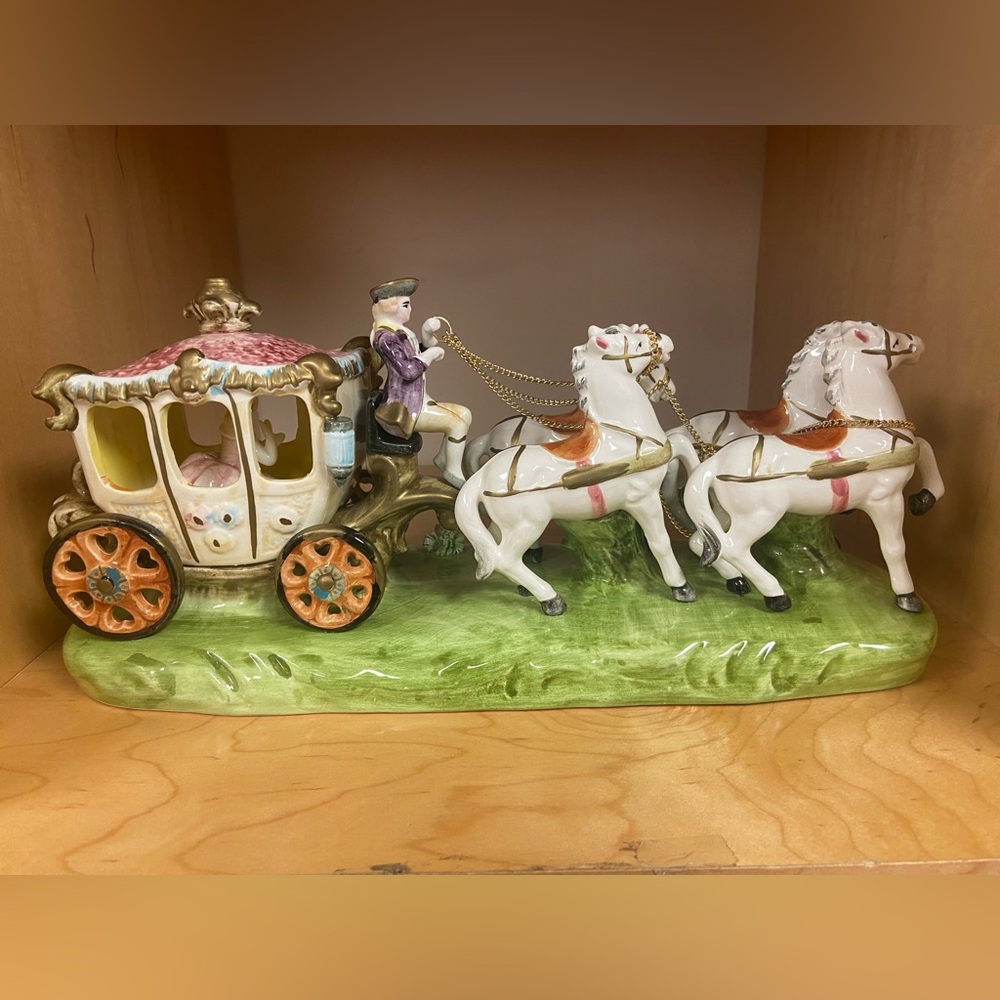 VINTAGE PORCELAIN HORSE CARRIAGE MADE IN JAPAN  14” INCHES LONG HAND MADE